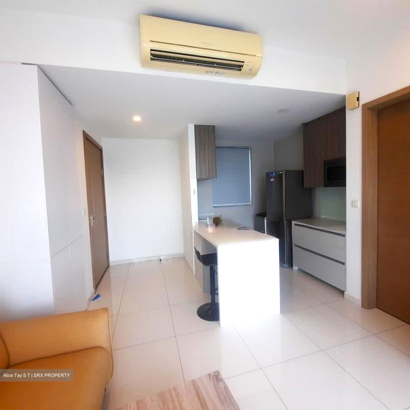 The Palette (D18), Condominium #621732101
